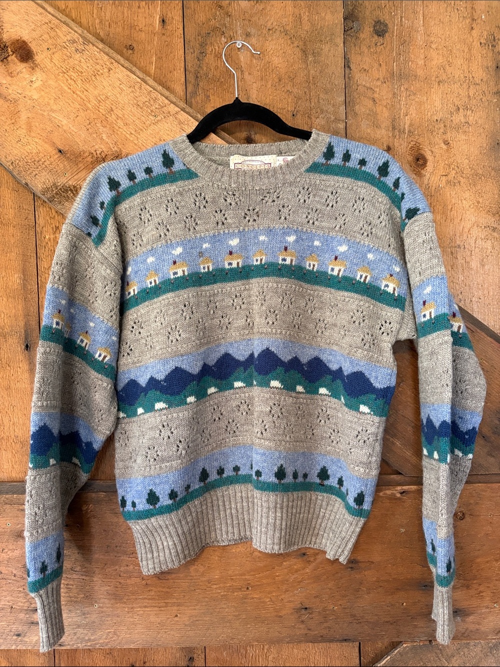 Vintage Concepts Susan Bristol Scenic Village Knit Sweater | Cottagecore